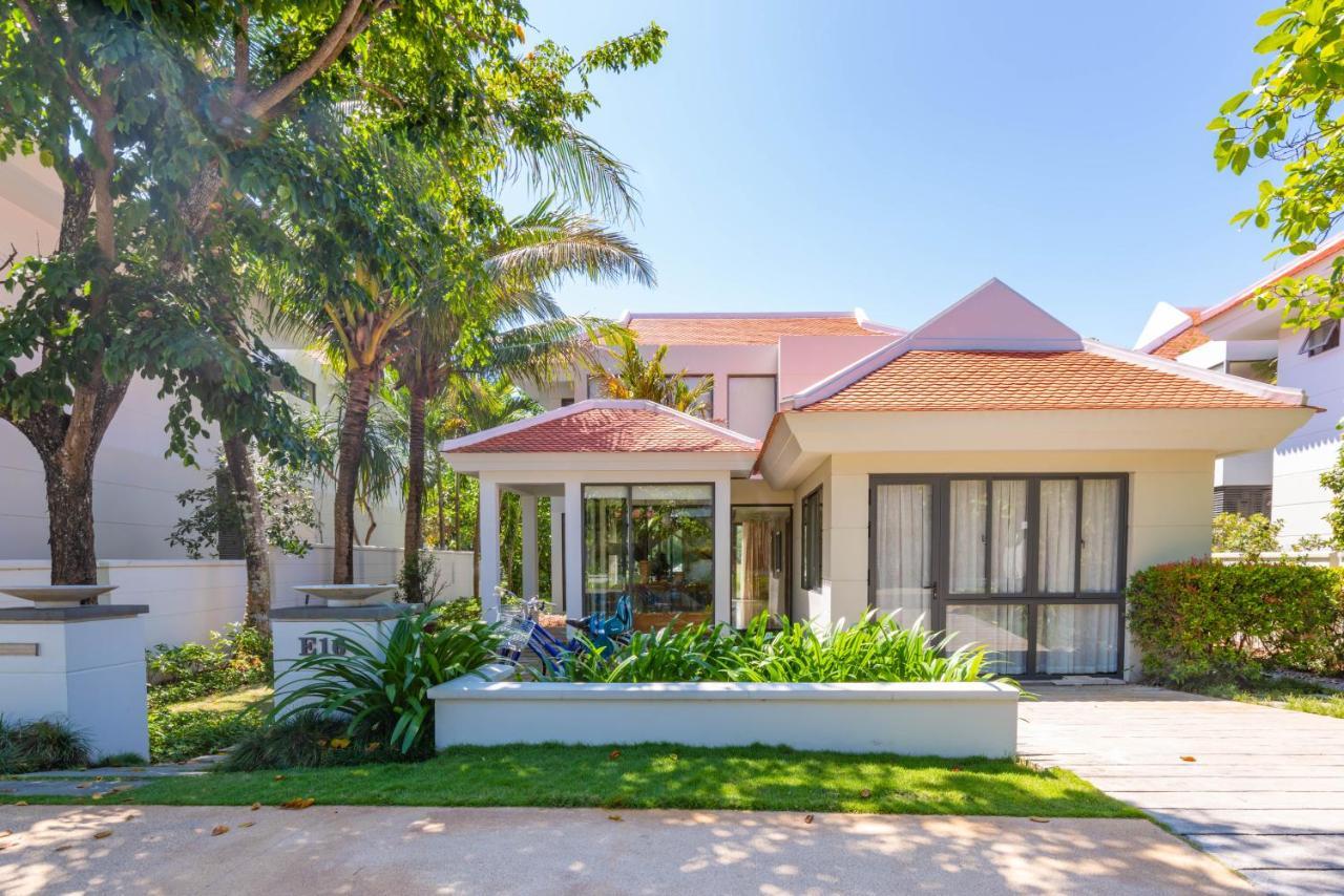 Emblem Sea 2 Bedroom Villas Da Nang Esterno foto